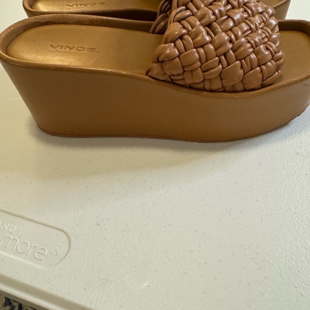 Vince Women’s Tan Mari Wedge Sandal Size 6.5 - Picture 6 of 8